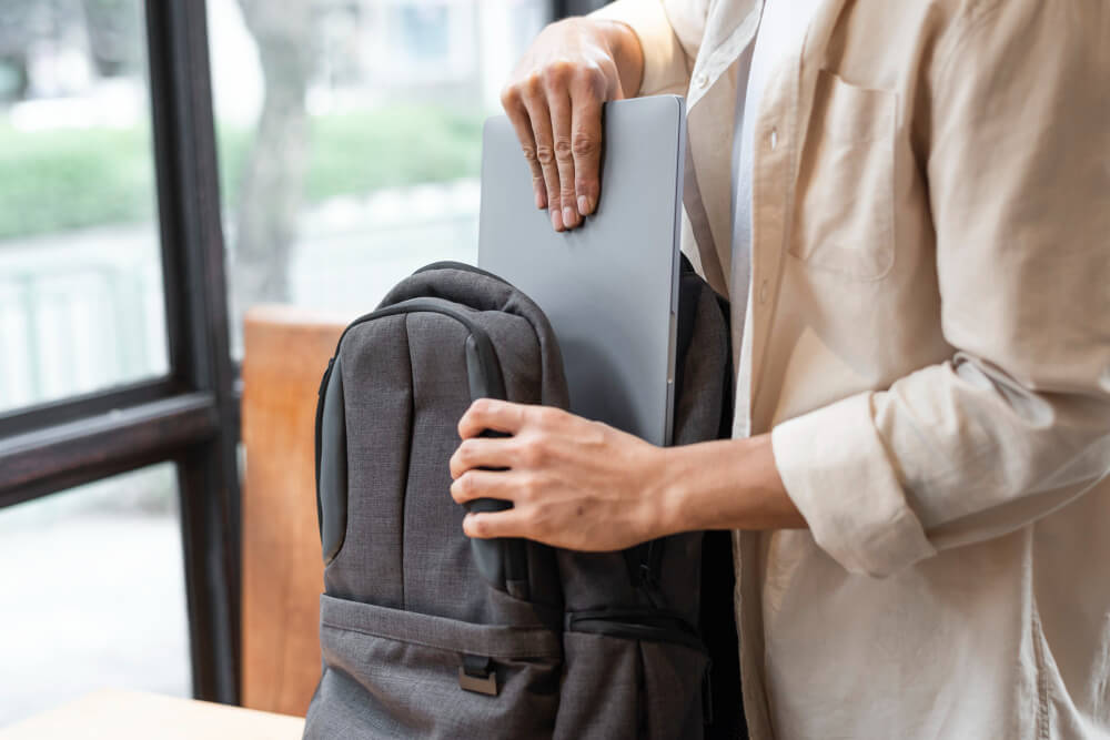 How to Clean a Backpack? – EZRI